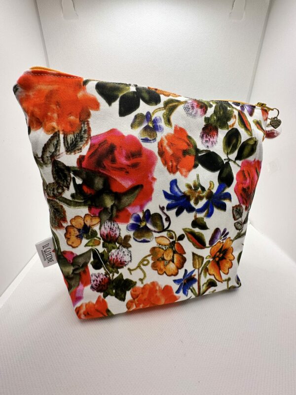 Pochette con cerniera e boule in vetro