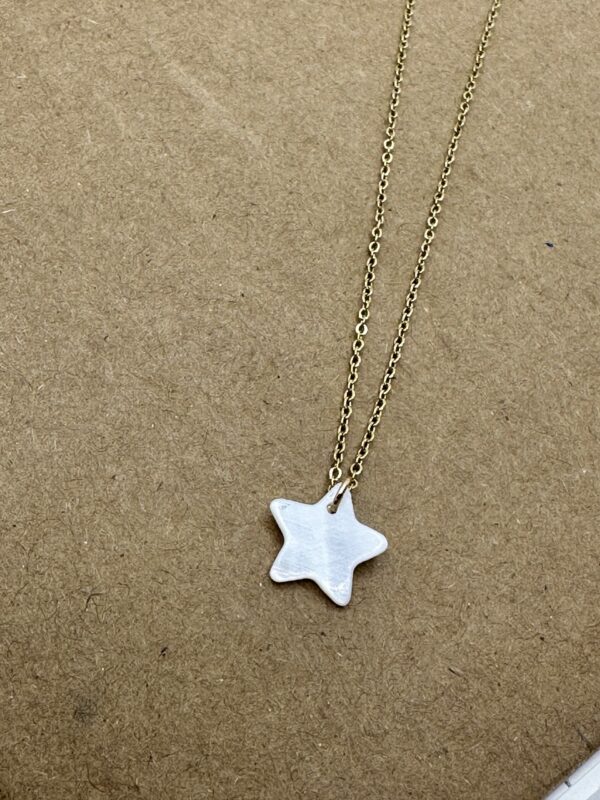 Collana girocollo Stella Madreperla - immagine 2