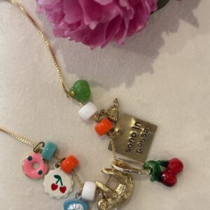 Collana in ottone " Sono in pausa"