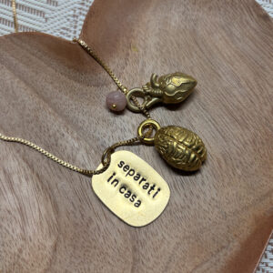 Collana "Separati in casa"